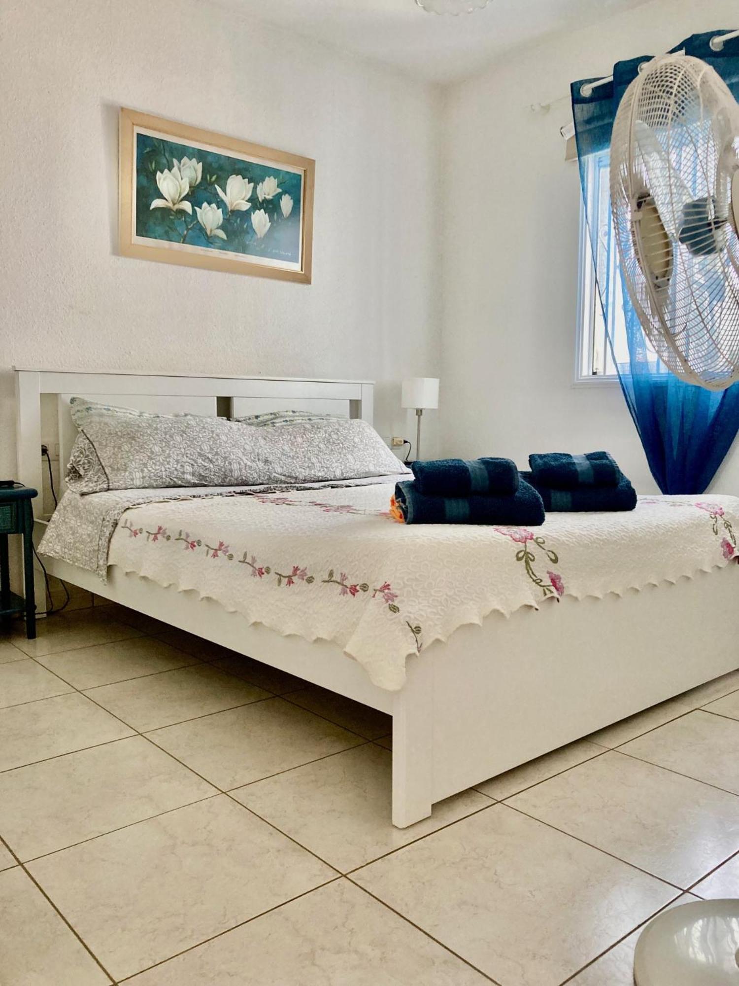 Apartamento En Primera Linea De Playa, Centrico, Tranquilo Playa de las Américas Exterior foto